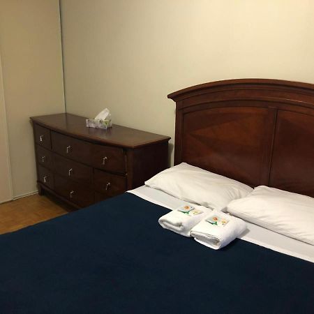 Appartement Toronto Furnished Living-Gerard Extérieur photo