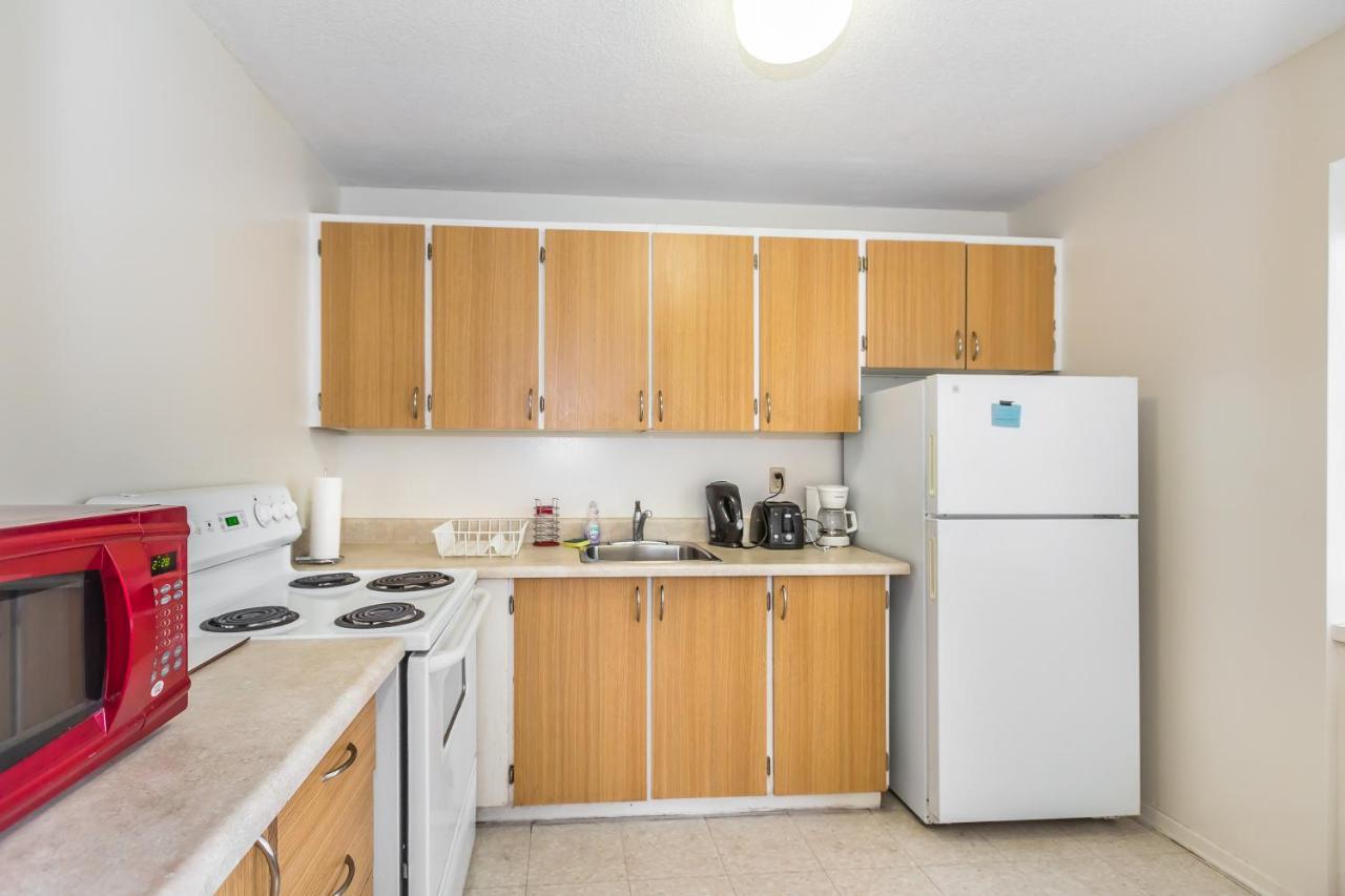Appartement Toronto Furnished Living-Gerard Extérieur photo
