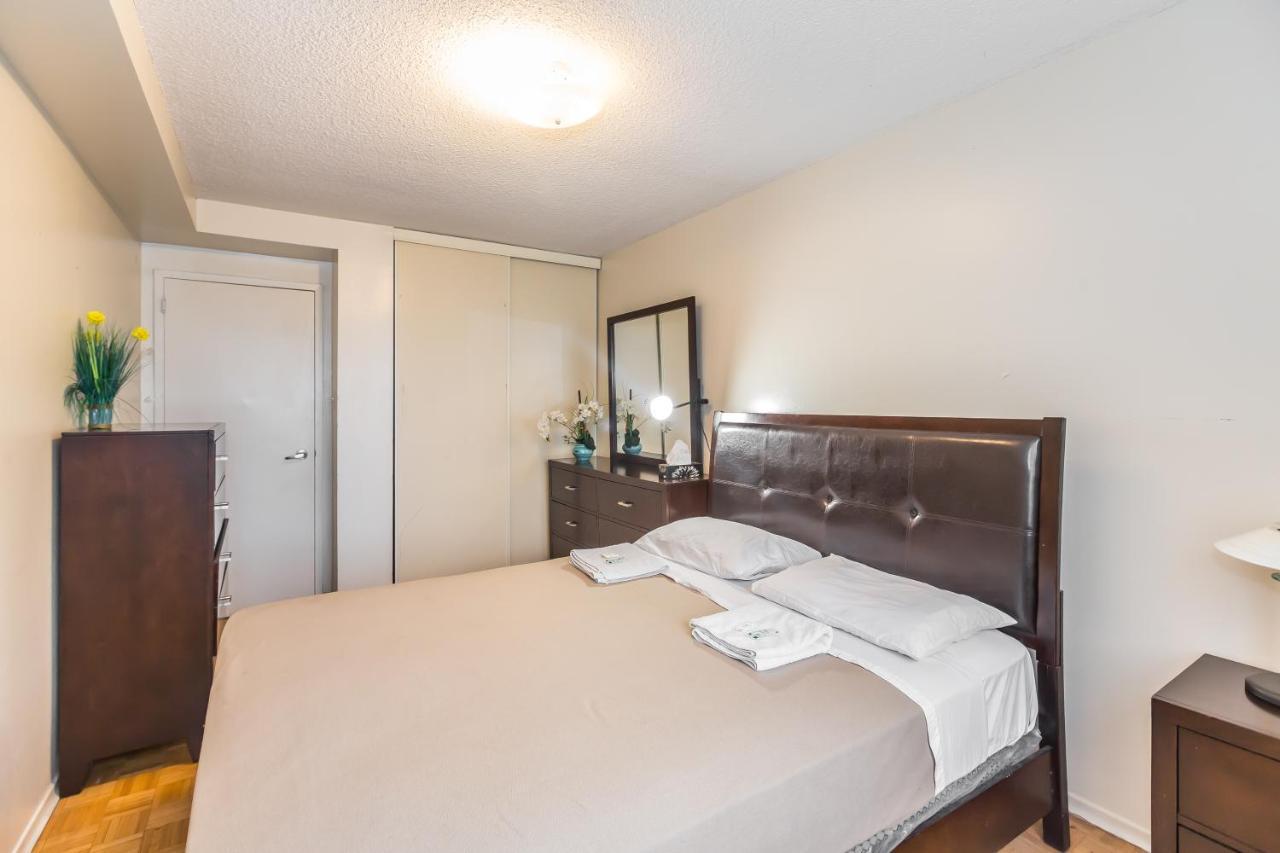 Appartement Toronto Furnished Living-Gerard Extérieur photo