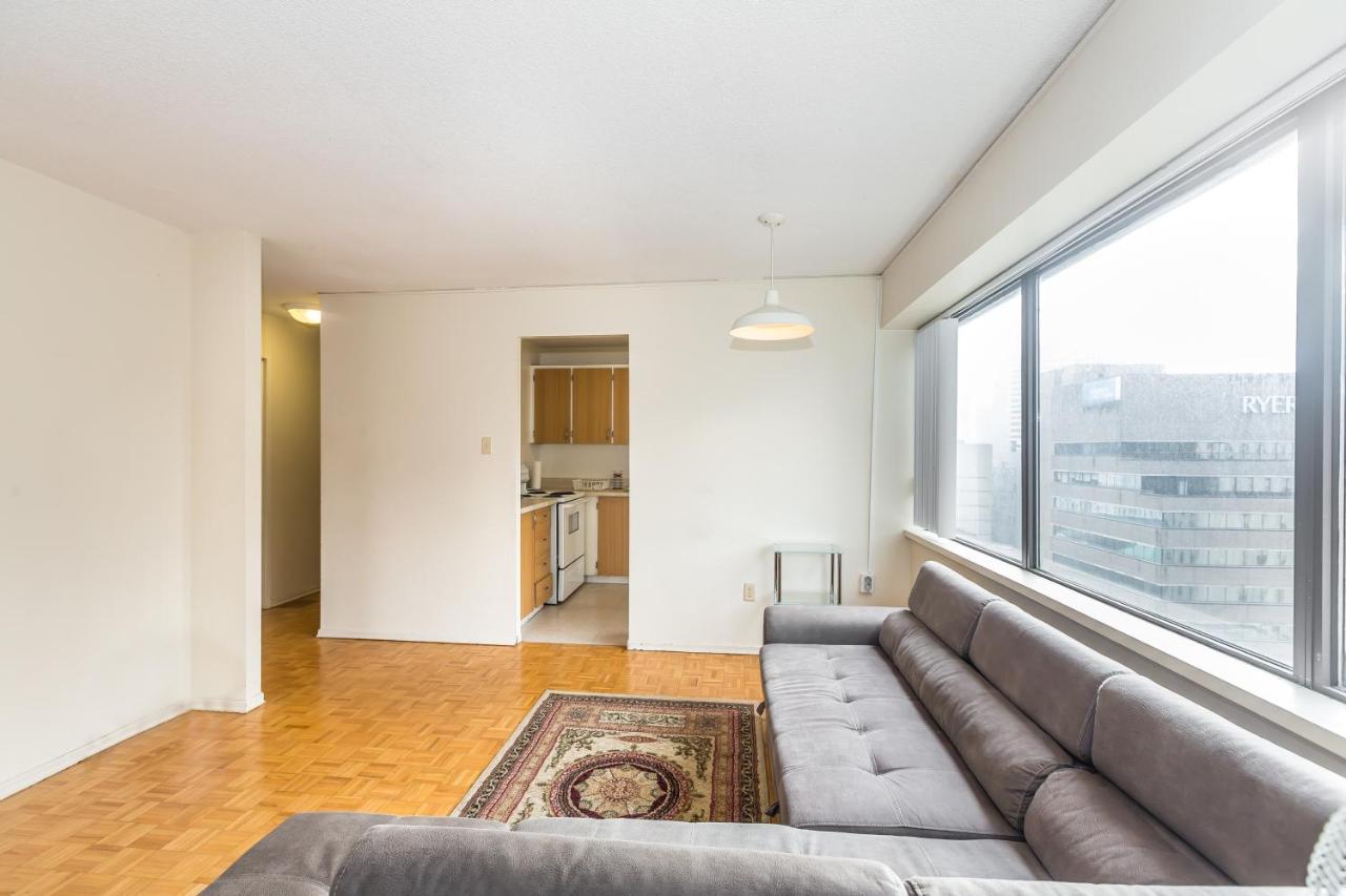 Appartement Toronto Furnished Living-Gerard Extérieur photo