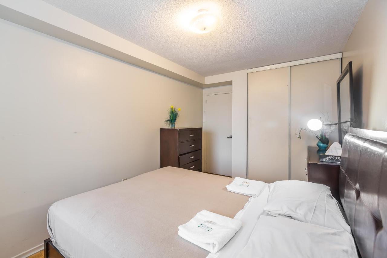Appartement Toronto Furnished Living-Gerard Extérieur photo