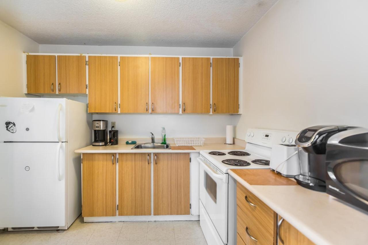 Appartement Toronto Furnished Living-Gerard Extérieur photo
